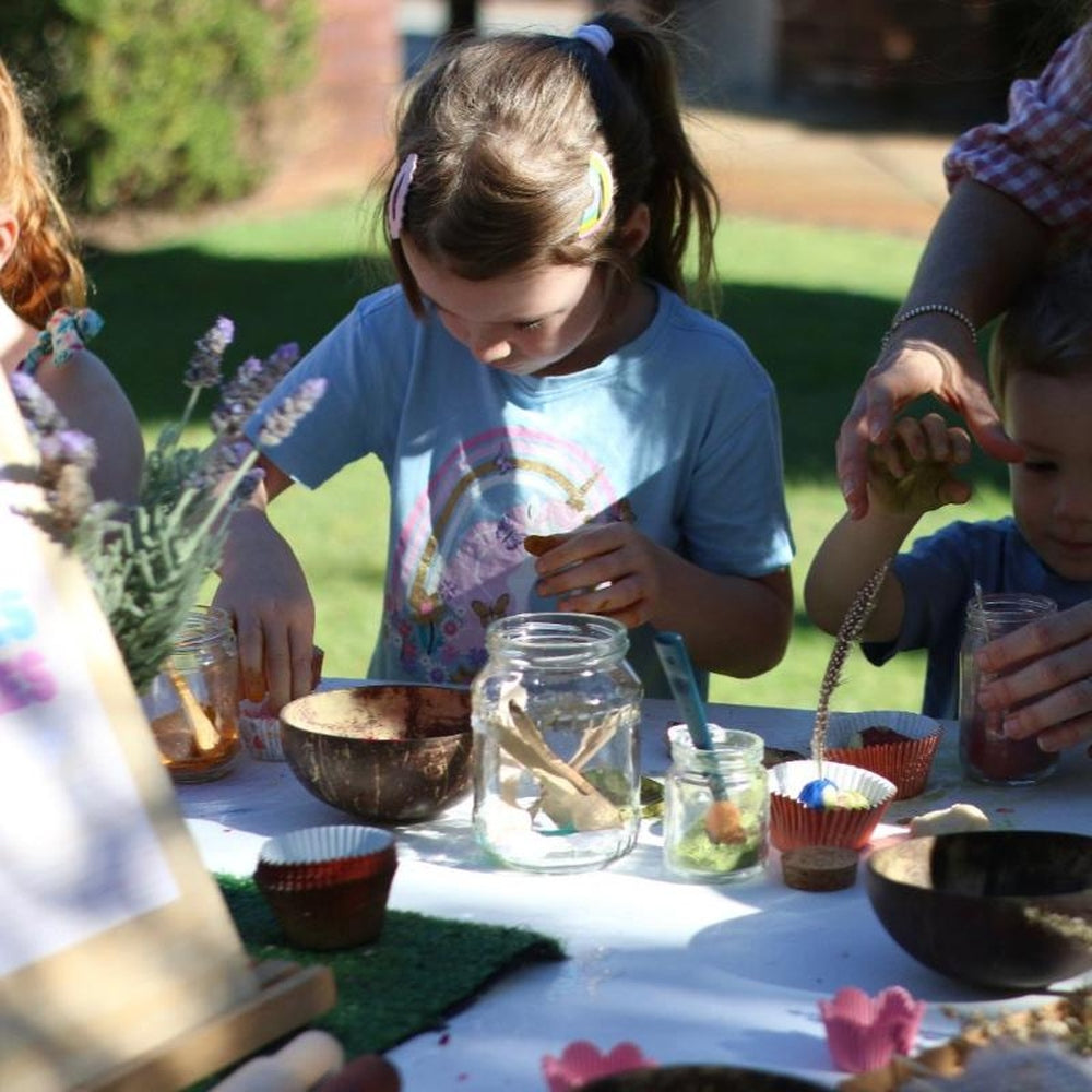 Hands on Learning and Nature Immersion in Urban Revolution Children&#39;s Workshop.