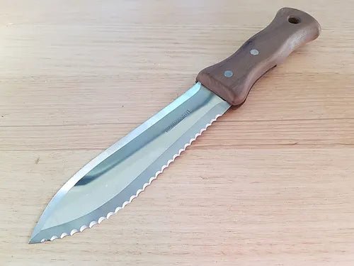 Hori hori soil knife